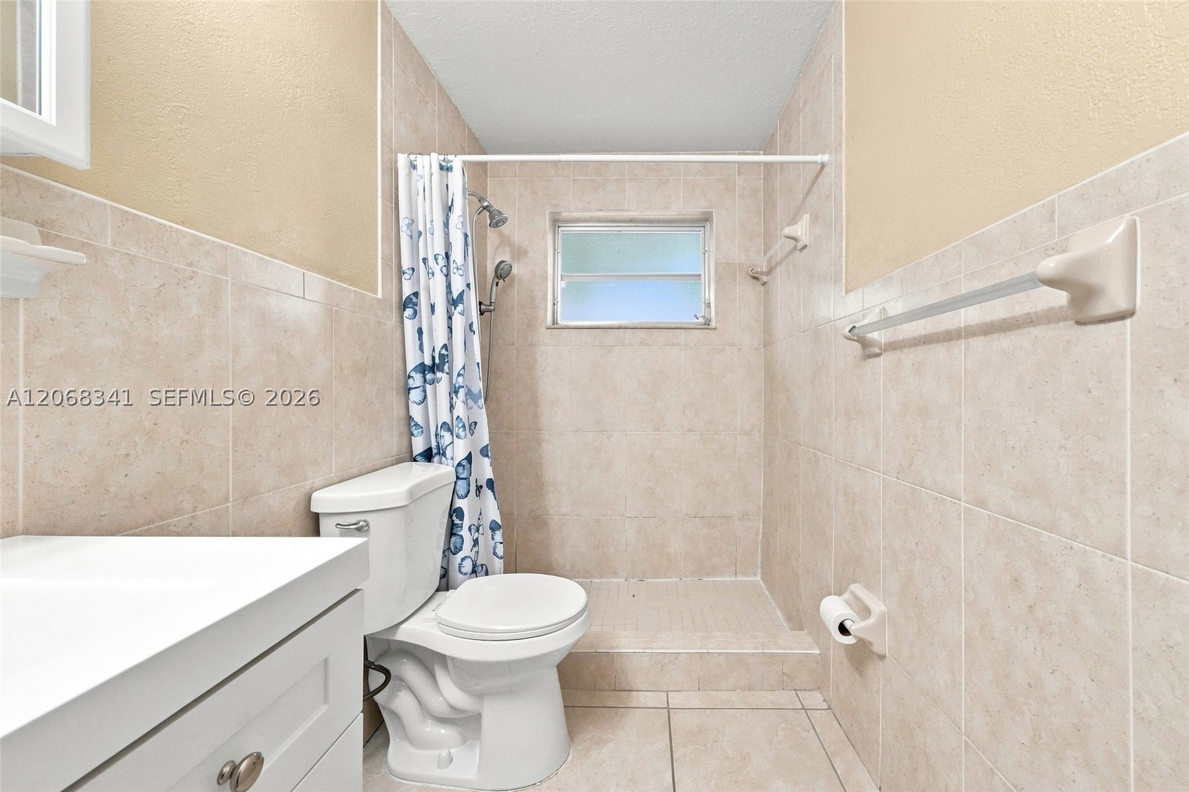 3180 W 3rd Ave, Hialeah FL 33012