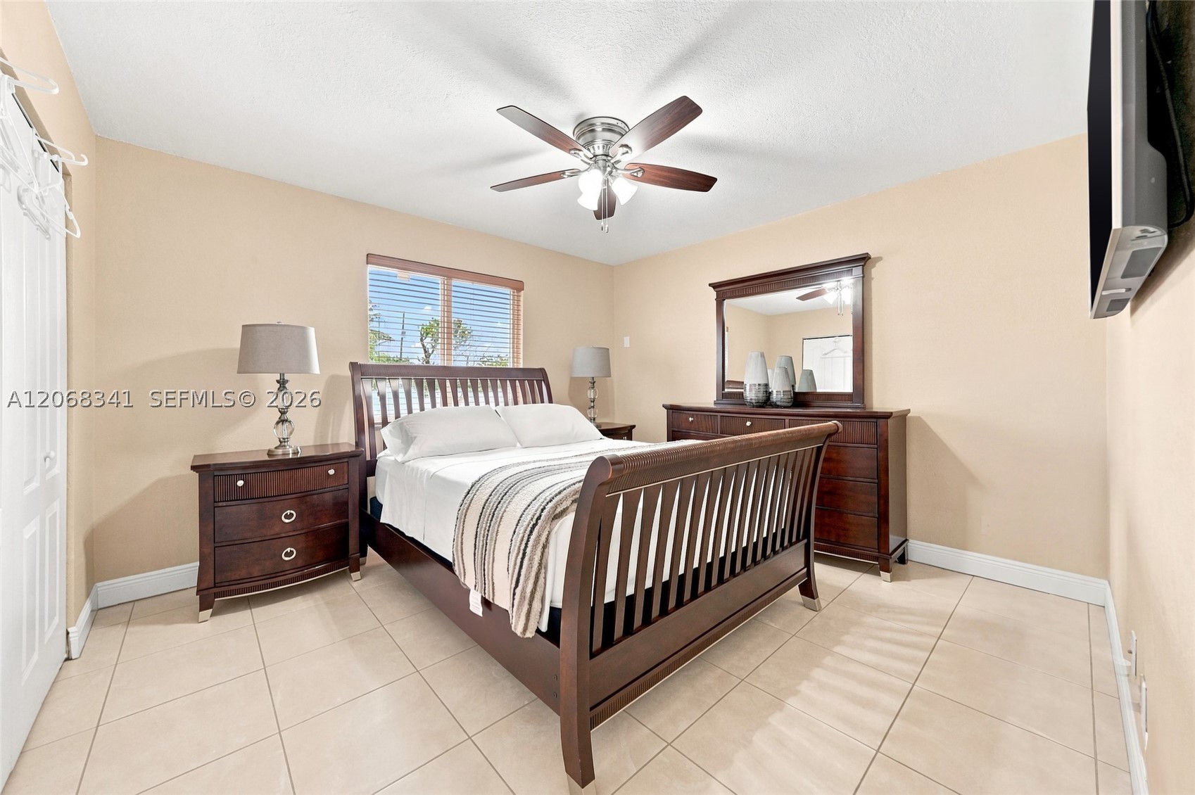 3180 W 3rd Ave, Hialeah FL 33012