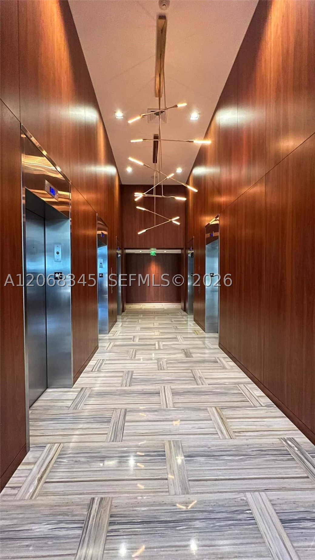 1300 Brickell Bay Dr #3400, Miami FL 33131