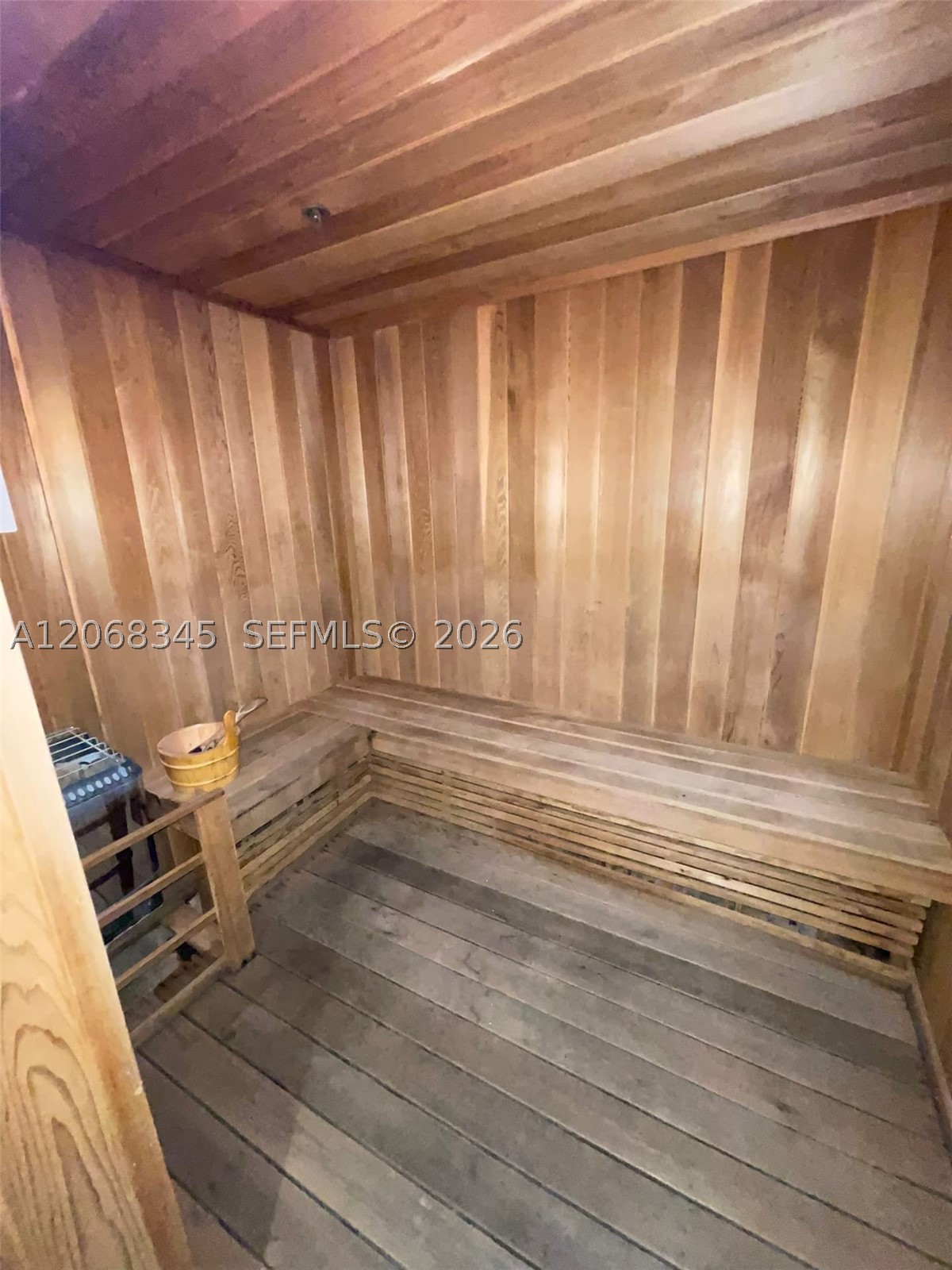 1300 Brickell Bay Dr #3400, Miami FL 33131