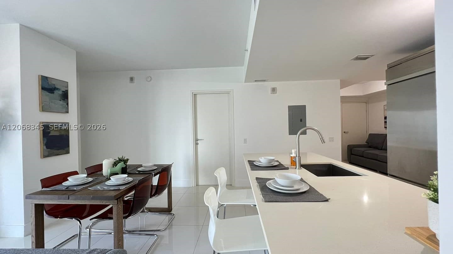 1300 Brickell Bay Dr #3400, Miami FL 33131