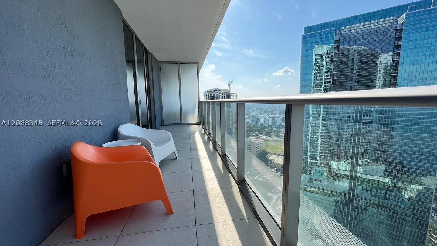 1300 Brickell Bay Dr #3400, Miami FL 33131