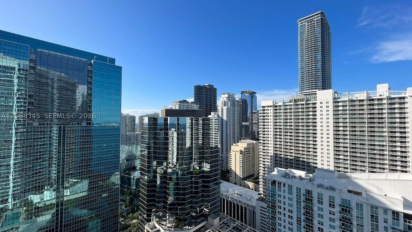 1300 Brickell Bay Dr #3400, Miami FL 33131