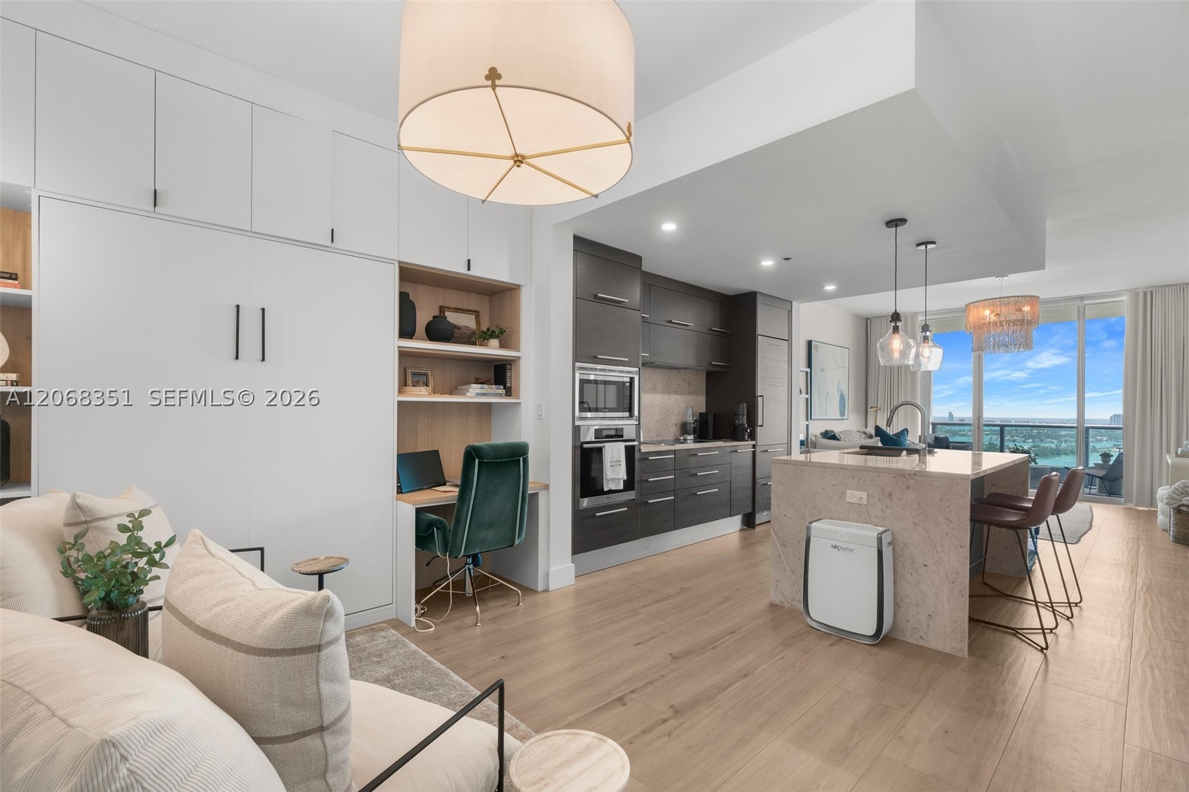 900 Biscayne Blvd #3103, Miami FL 33132