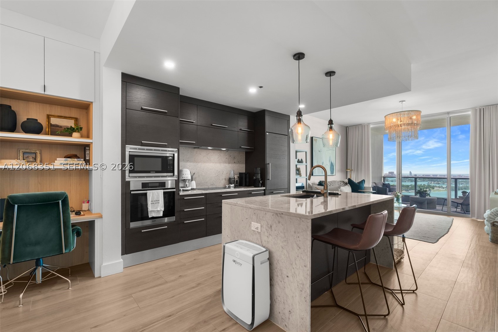 900 Biscayne Blvd #3103, Miami FL 33132