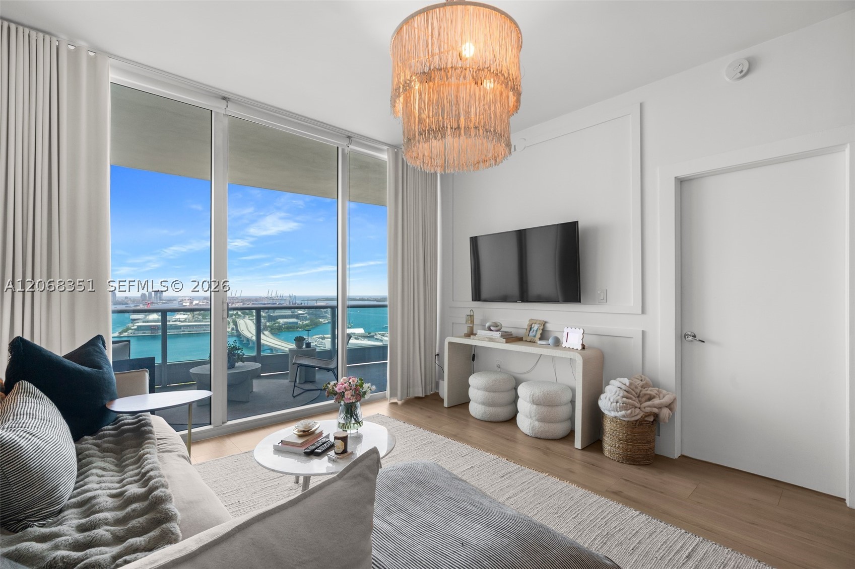 900 Biscayne Blvd #3103, Miami FL 33132