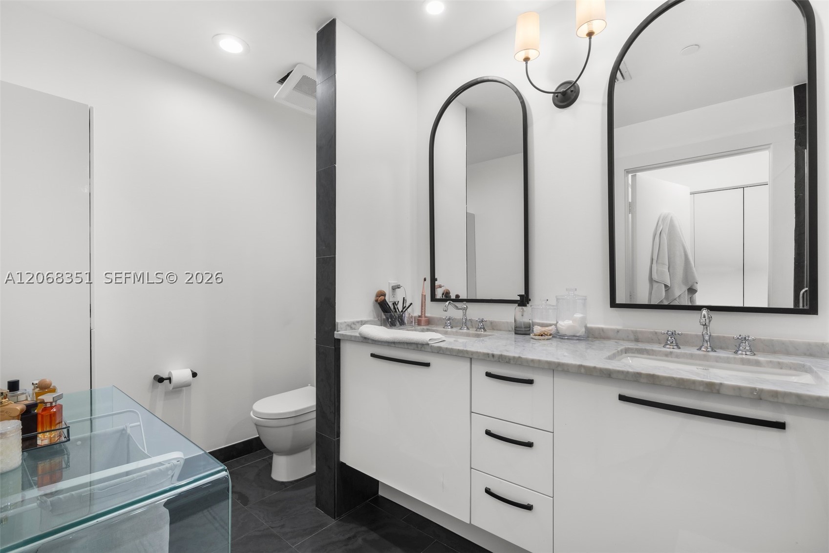 900 Biscayne Blvd #3103, Miami FL 33132