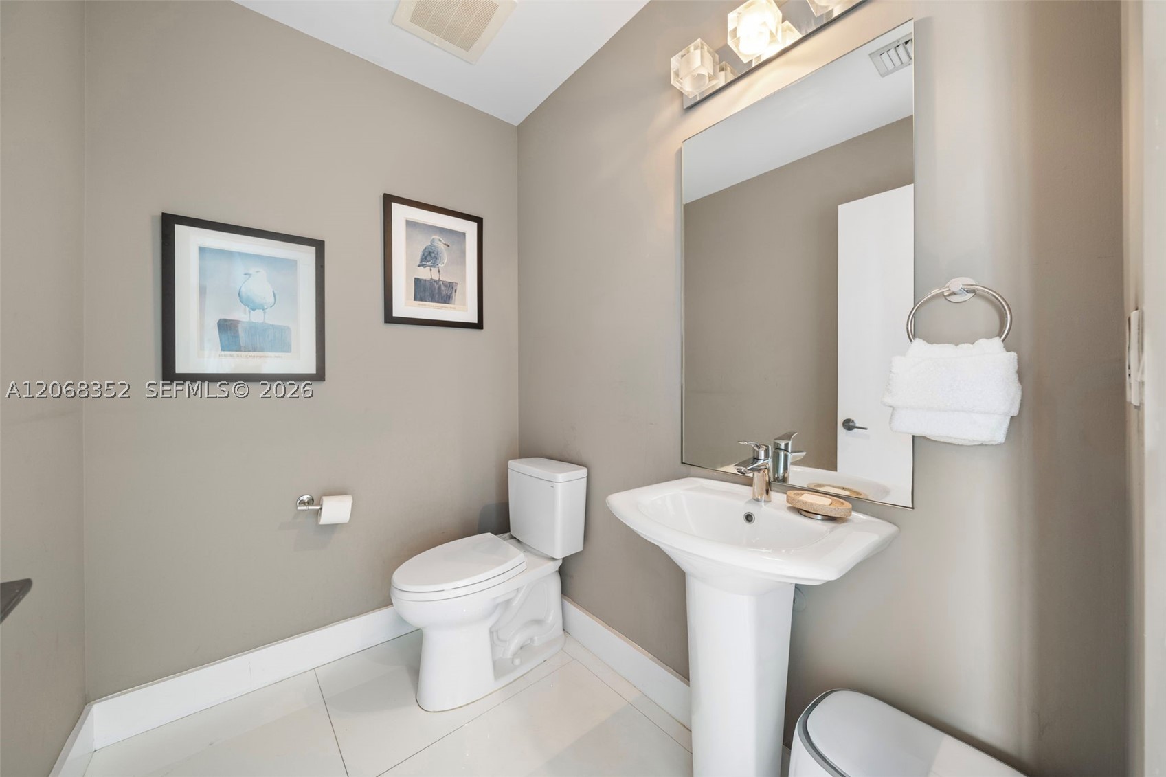 2020 N Bayshore Dr #1407, Miami FL 33137