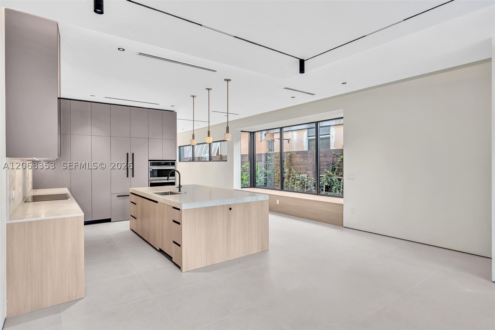 2220 SW 14th St, Miami FL 33145