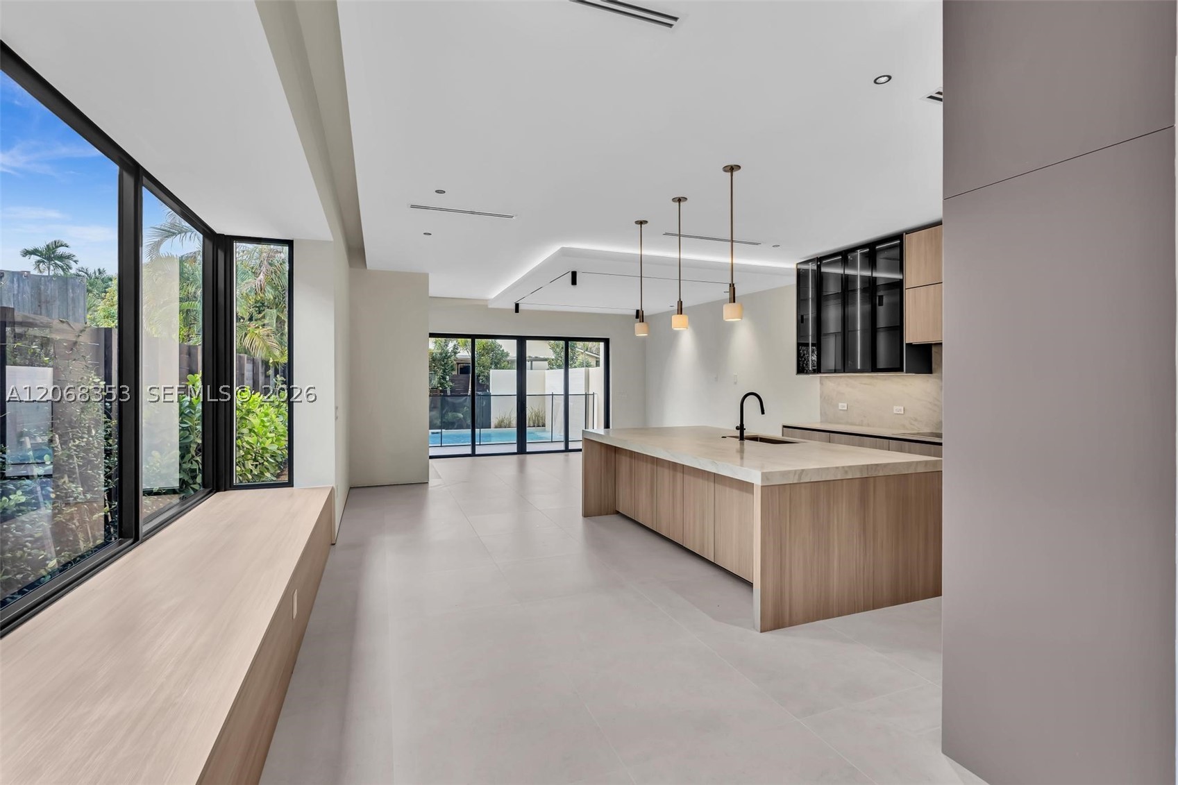 2220 SW 14th St, Miami FL 33145