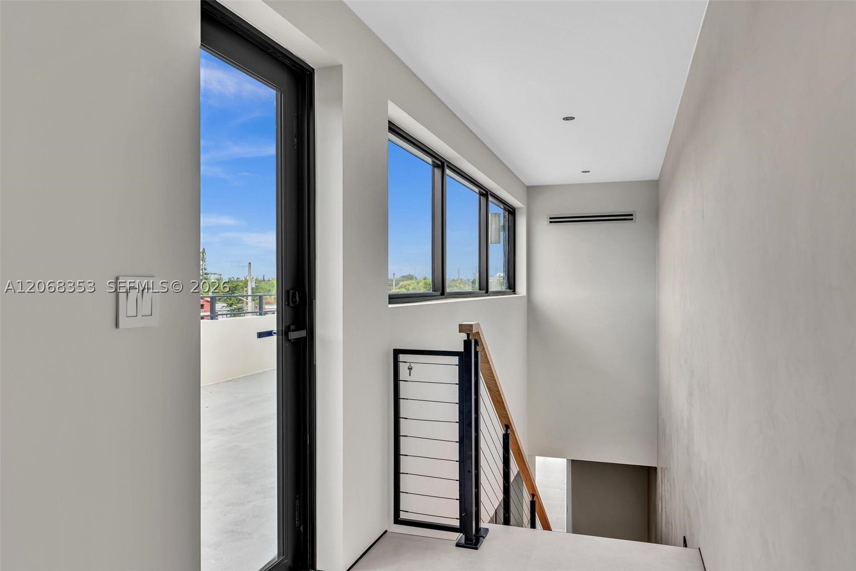 2220 SW 14th St, Miami FL 33145