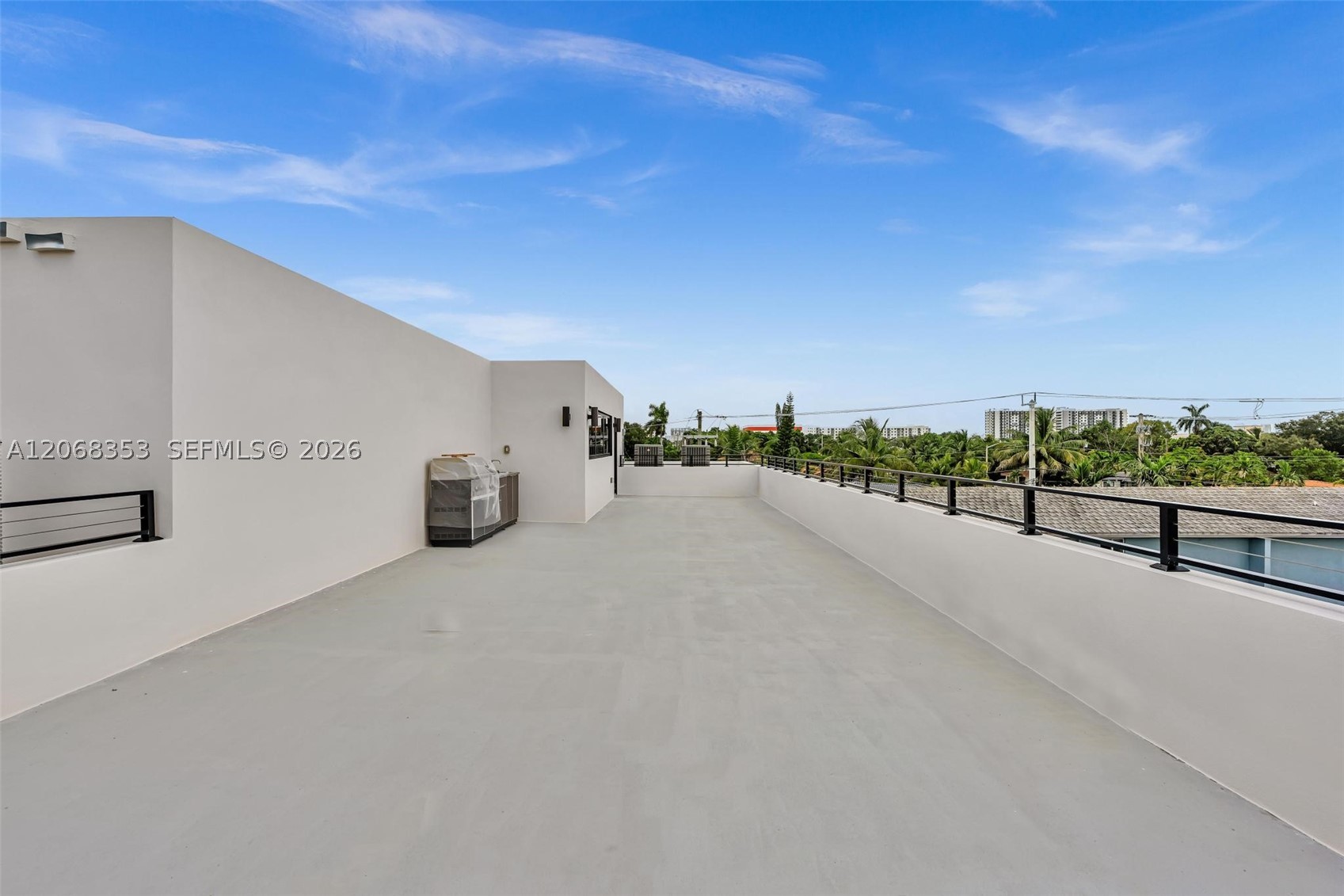 2220 SW 14th St, Miami FL 33145