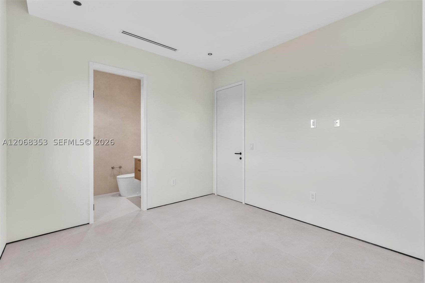 2220 SW 14th St, Miami FL 33145