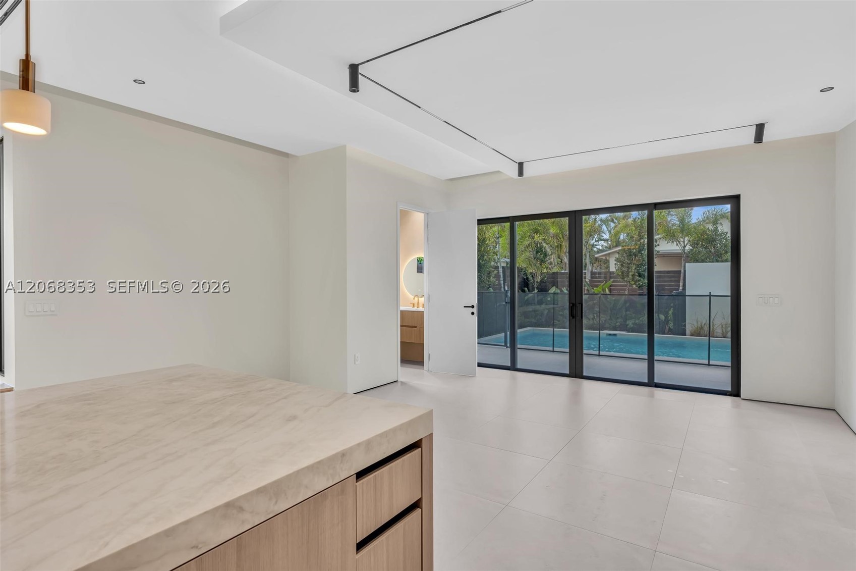 2220 SW 14th St, Miami FL 33145