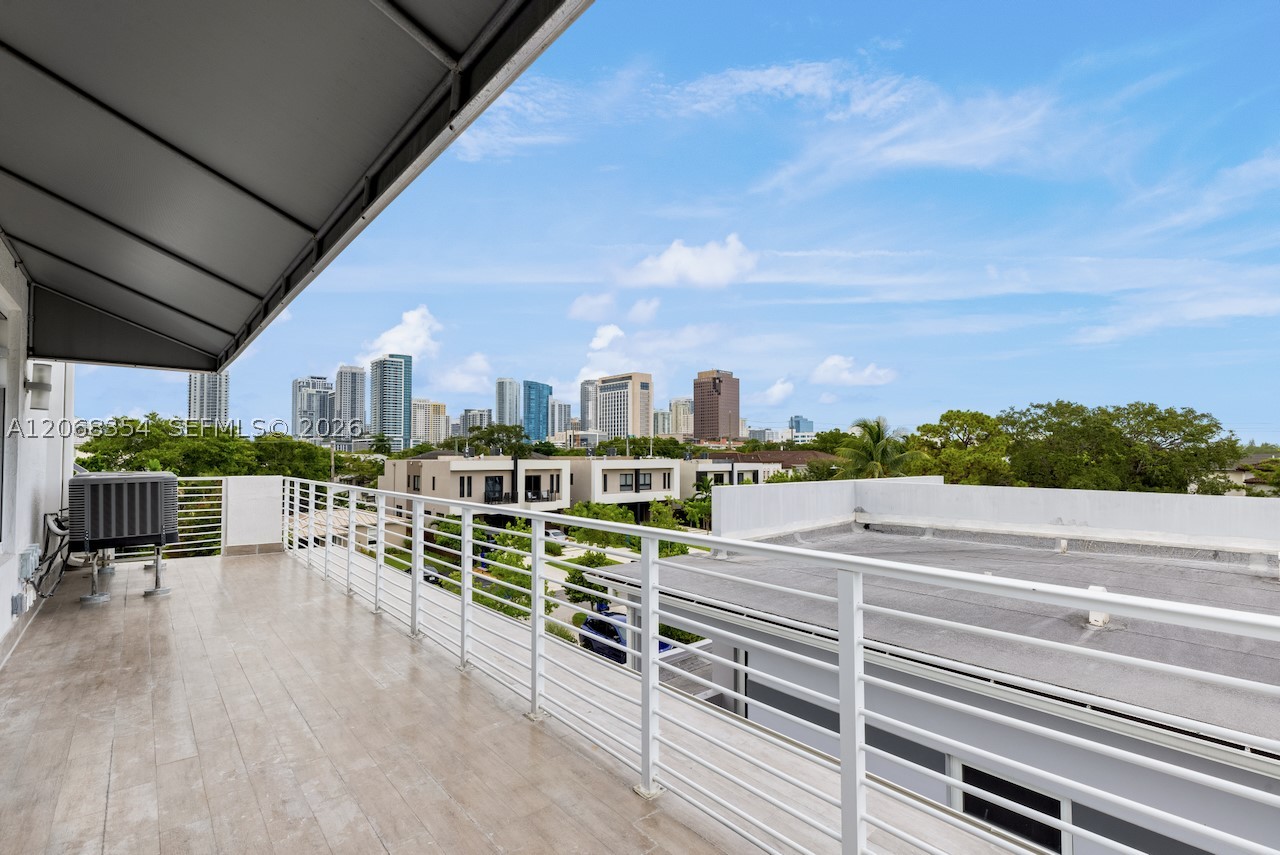1000 SW 4th Ave, Fort Lauderdale FL 33315