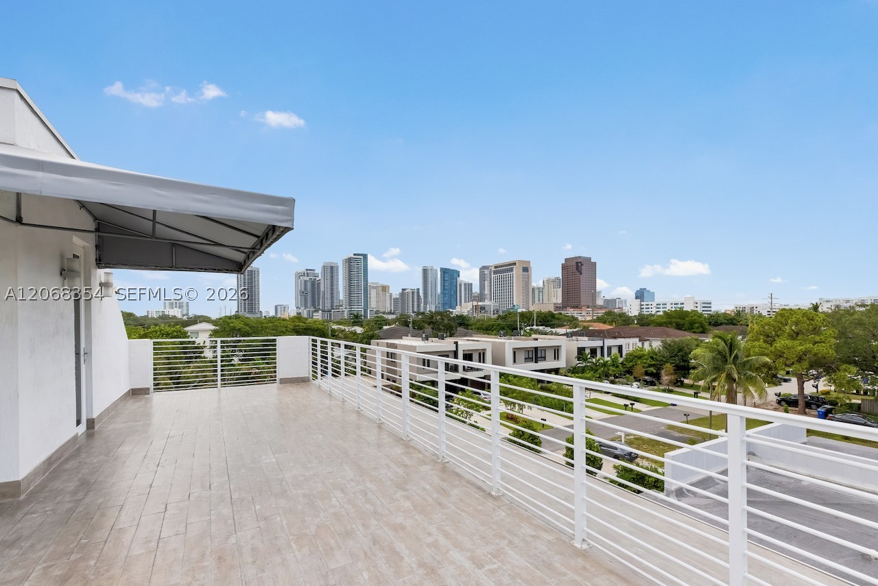 1000 SW 4th Ave, Fort Lauderdale FL 33315