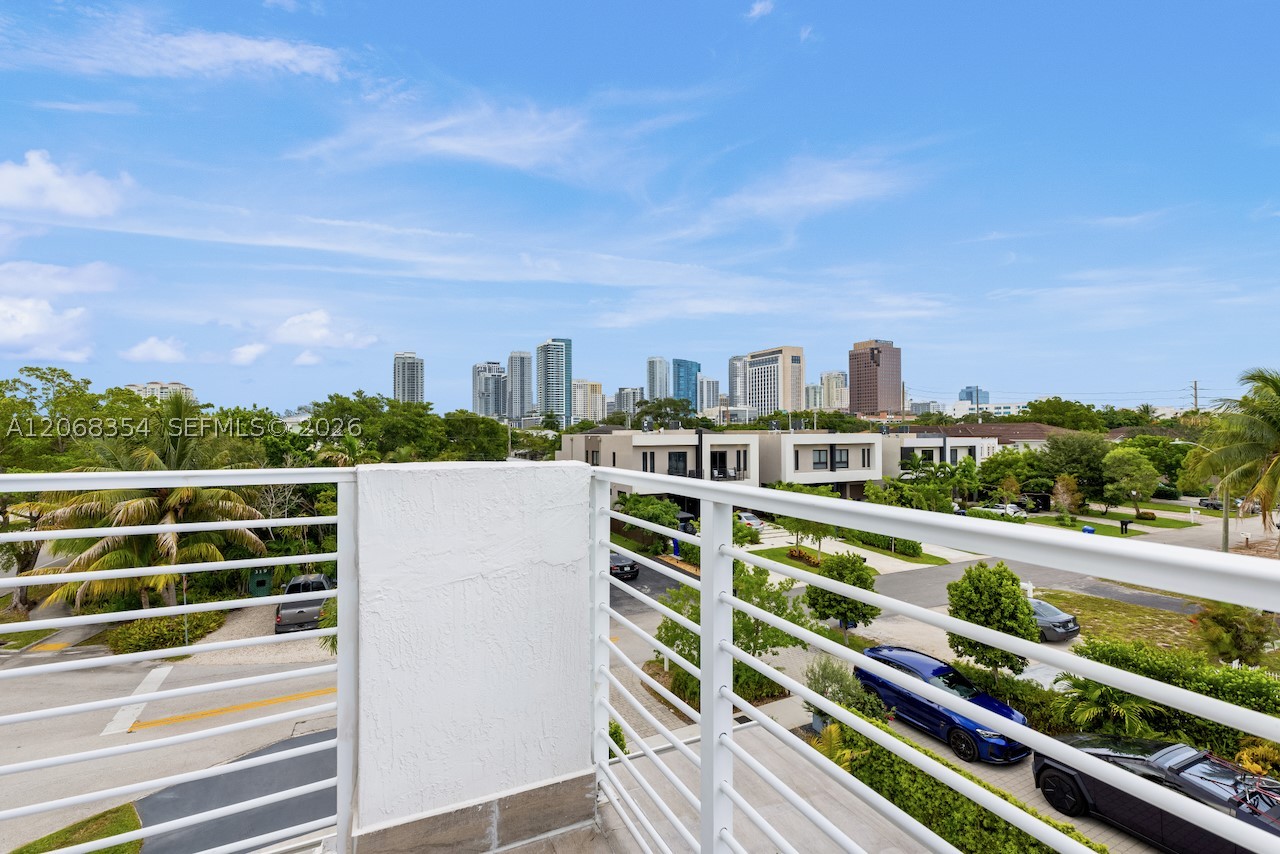 1000 SW 4th Ave, Fort Lauderdale FL 33315