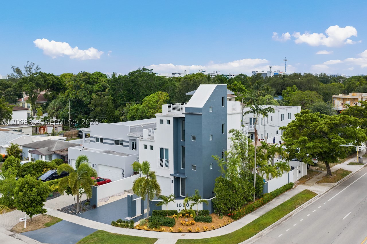 1000 SW 4th Ave, Fort Lauderdale FL 33315