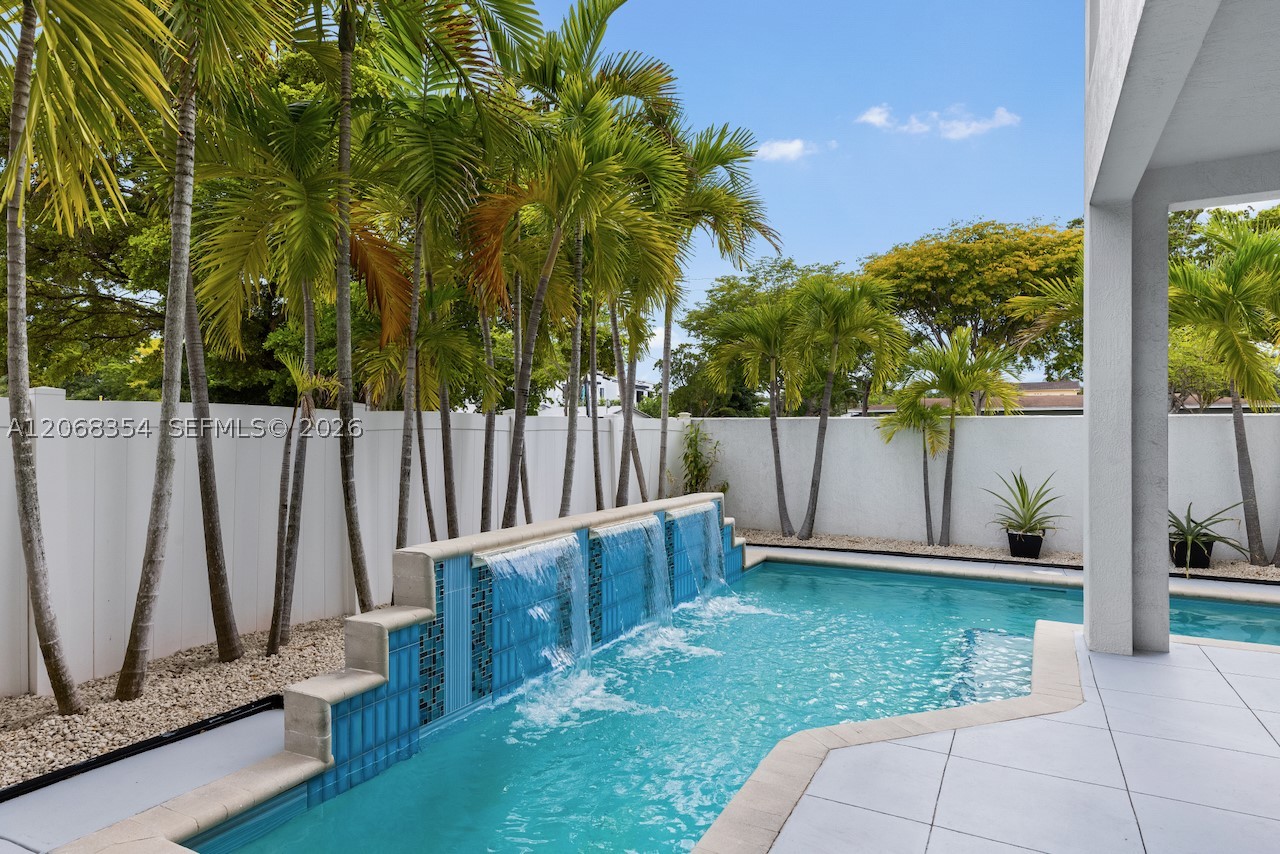 1000 SW 4th Ave, Fort Lauderdale FL 33315
