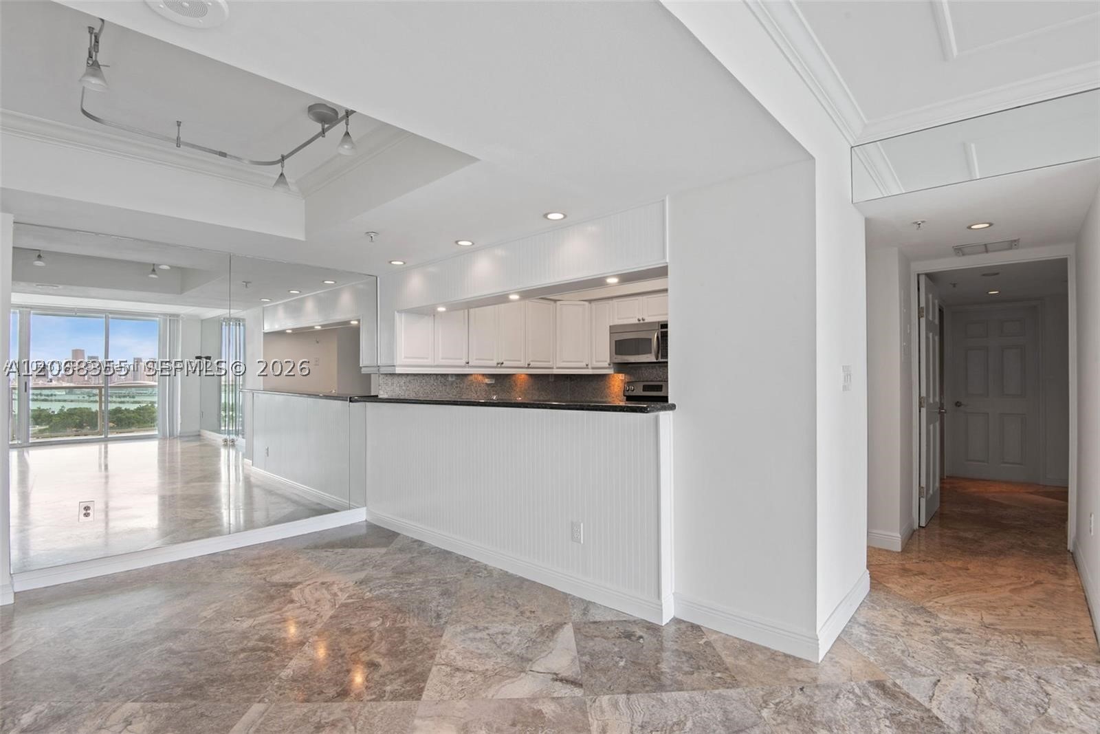 650 West Ave #2307, Miami Beach FL 33139