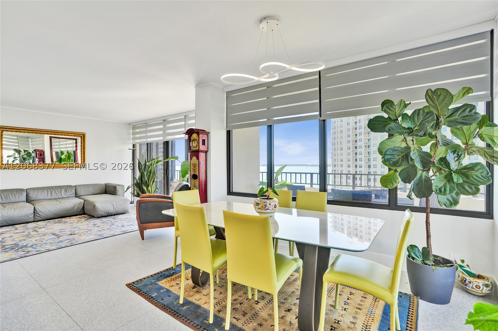 520 Brickell Key Dr #A1015, Miami FL 33131