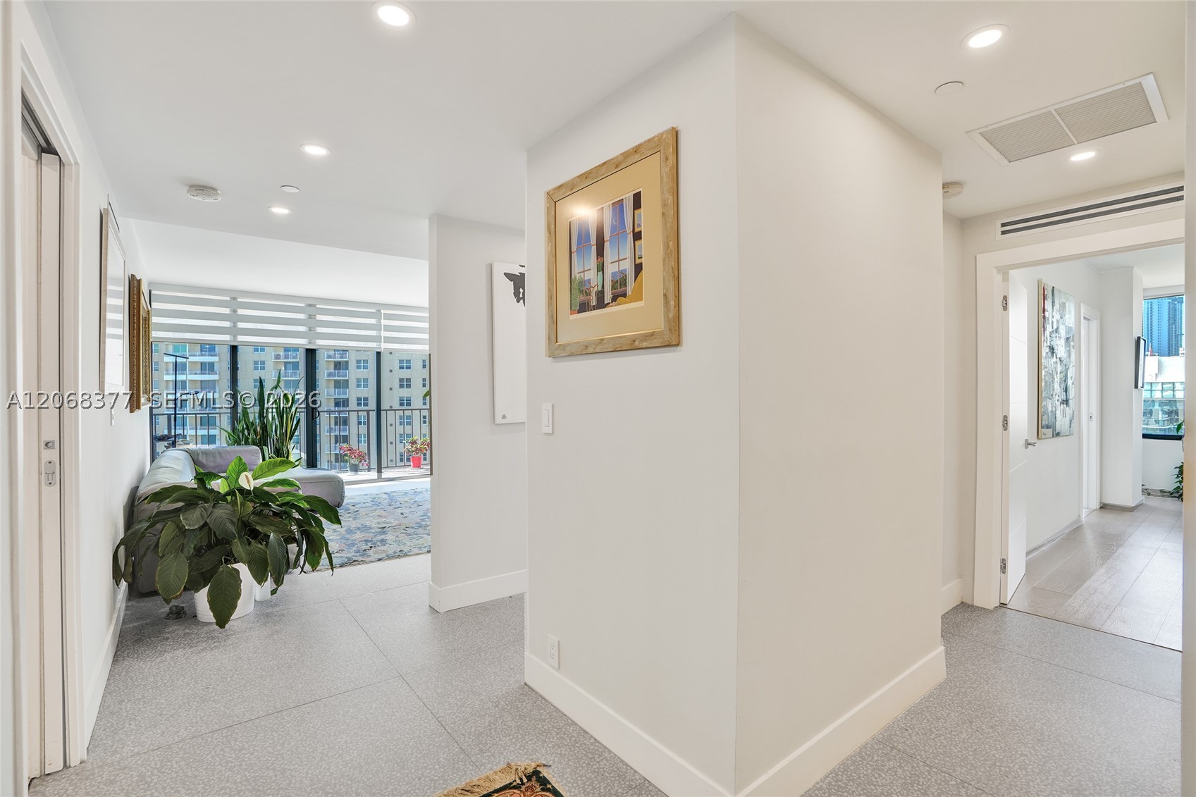 520 Brickell Key Dr #A1015, Miami FL 33131