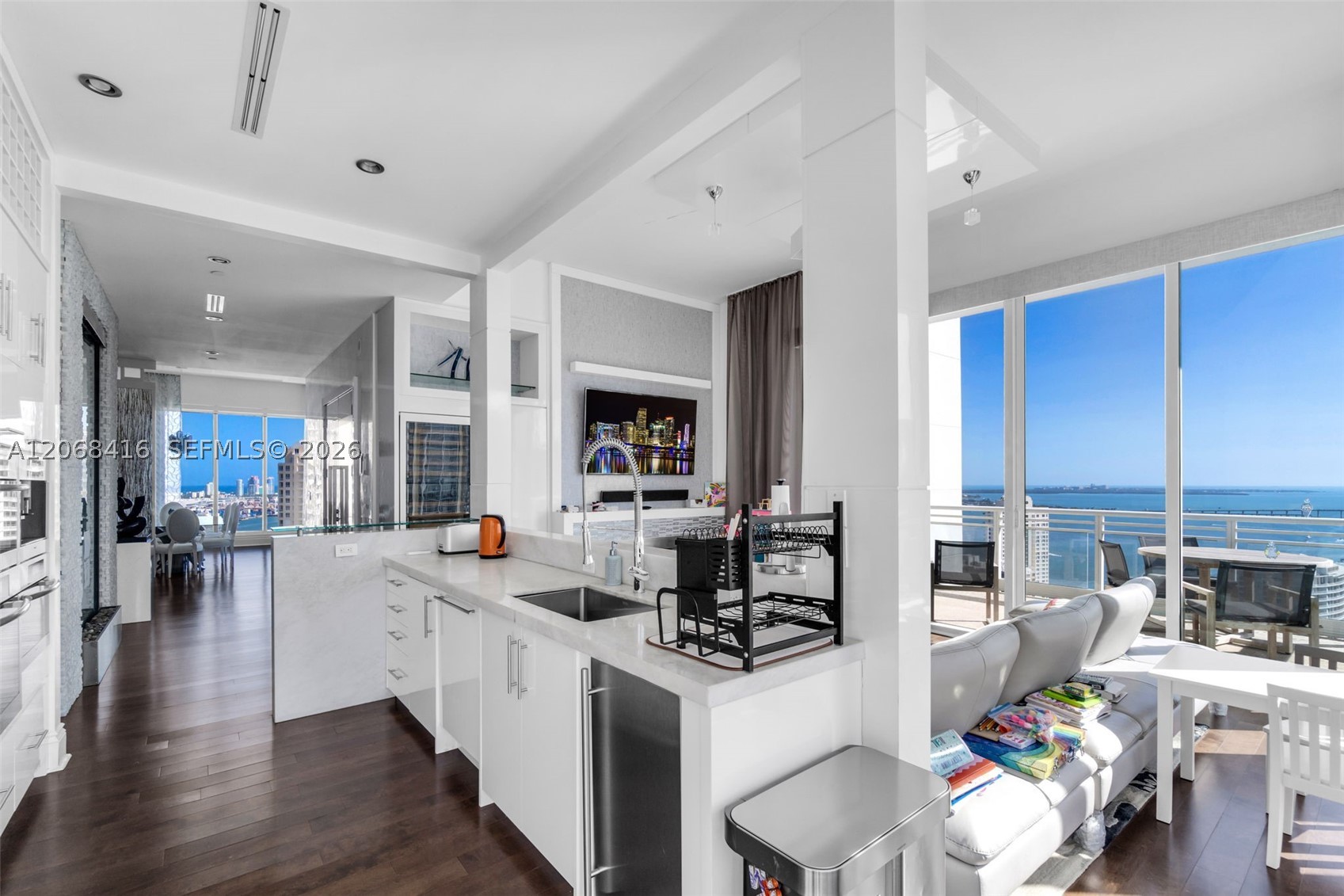900 Brickell Key Blvd #2904, Miami FL 33131