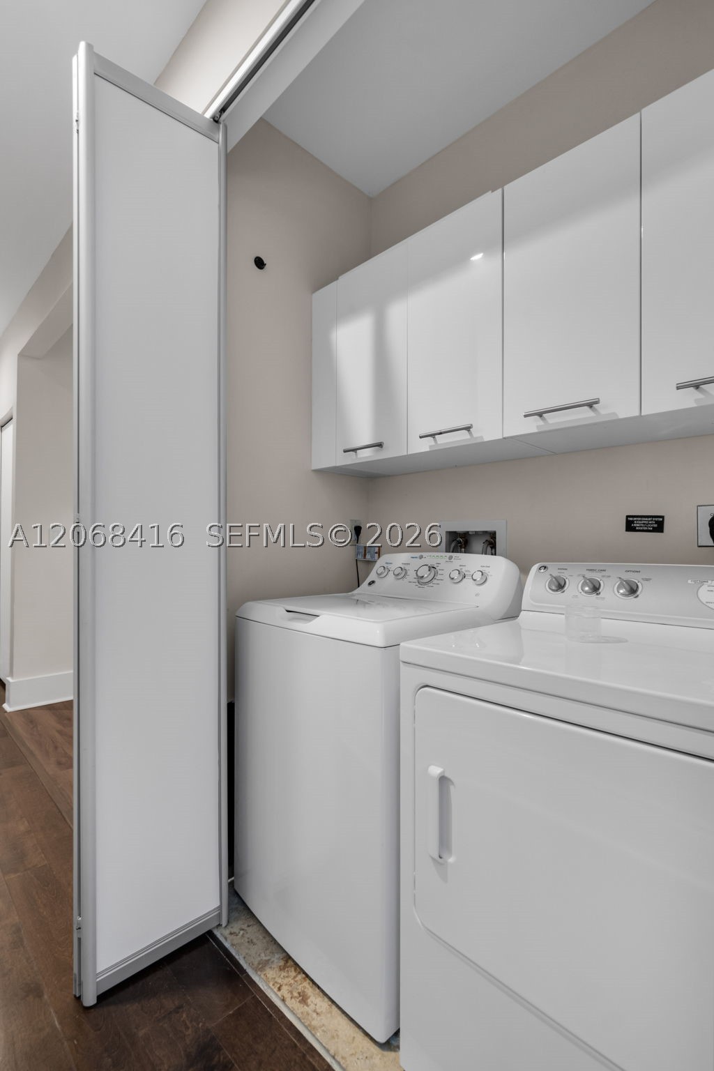 900 Brickell Key Blvd #2904, Miami FL 33131