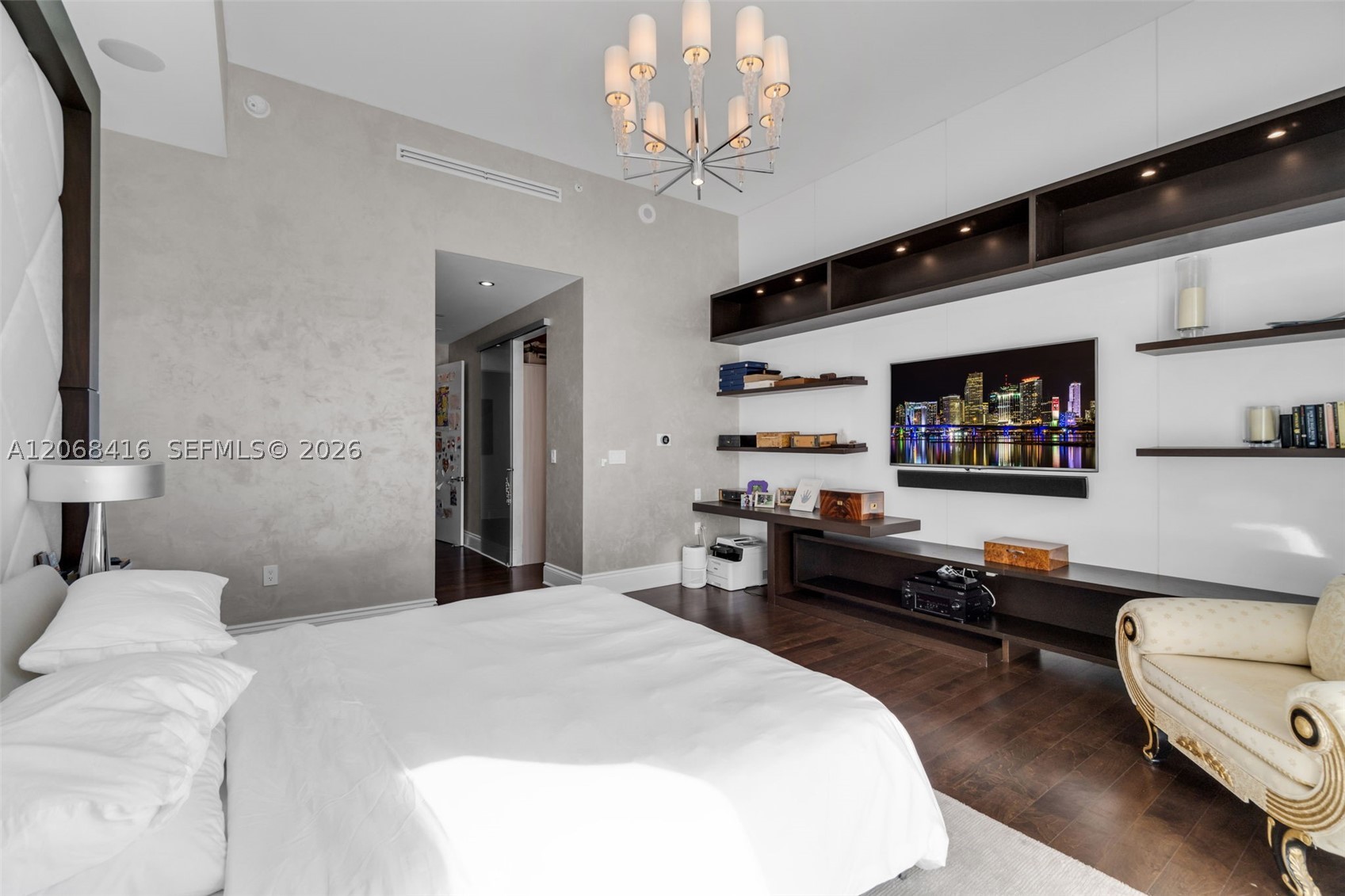 900 Brickell Key Blvd #2904, Miami FL 33131