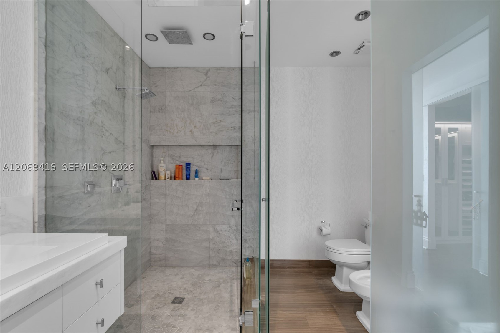 900 Brickell Key Blvd #2904, Miami FL 33131