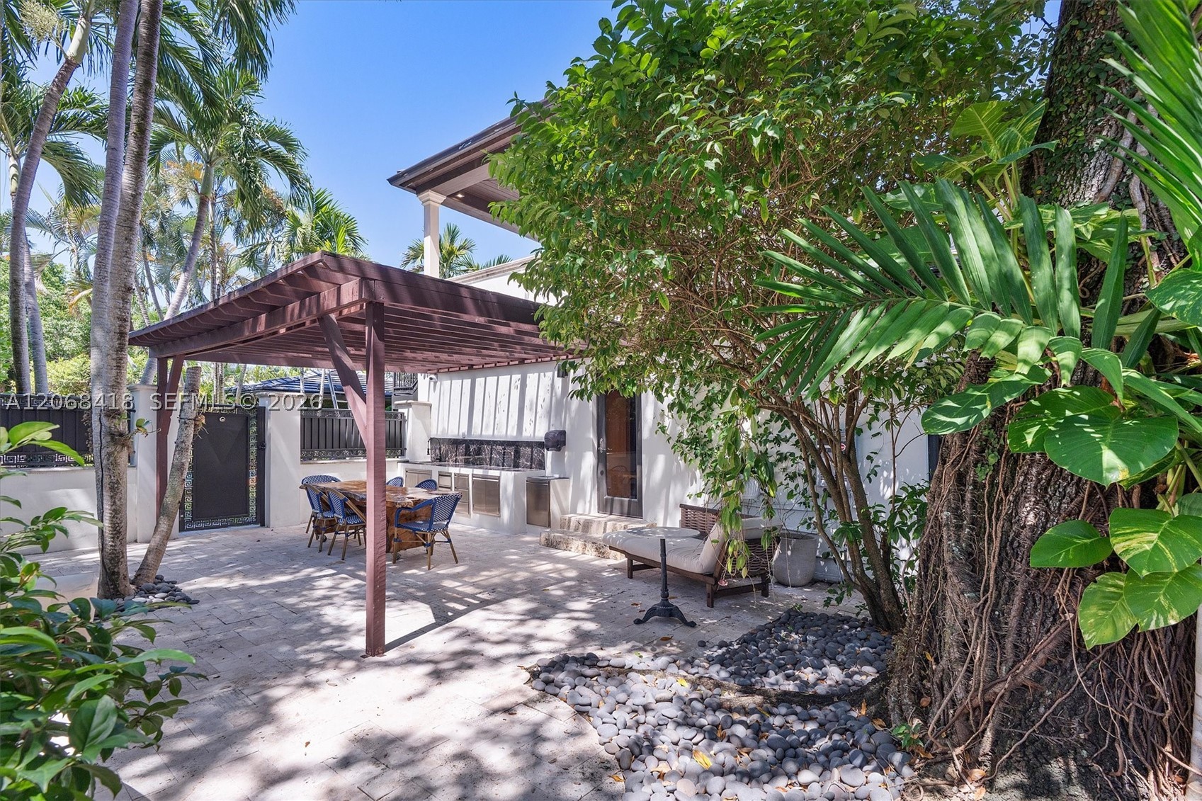 1001 NE 96th St, Miami Shores FL 33138