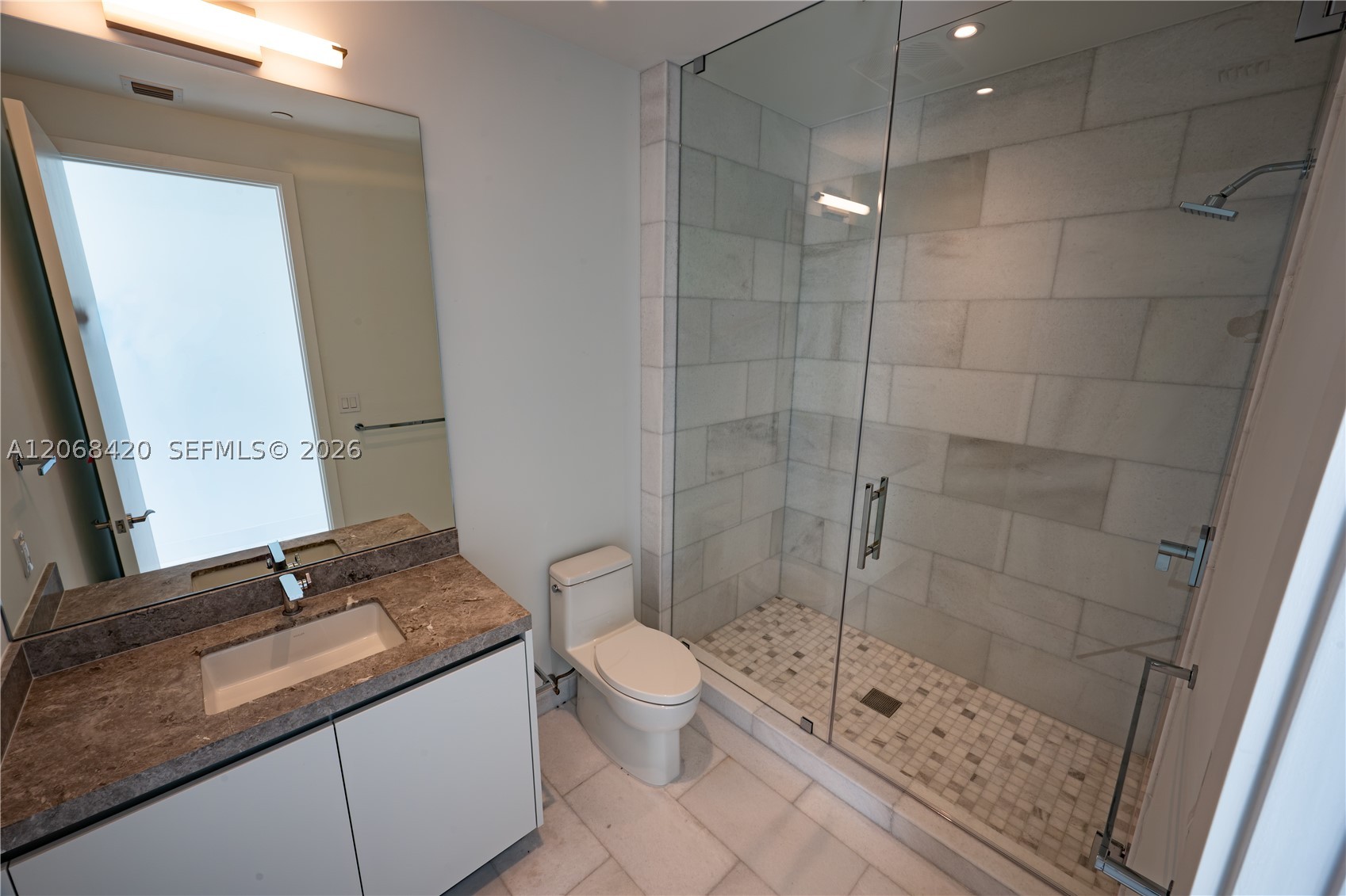 175 SE 25th Rd #1002, Miami FL 33129