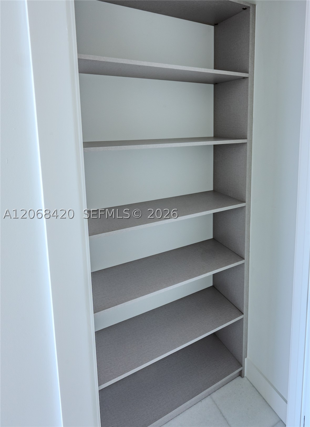 175 SE 25th Rd #1002, Miami FL 33129