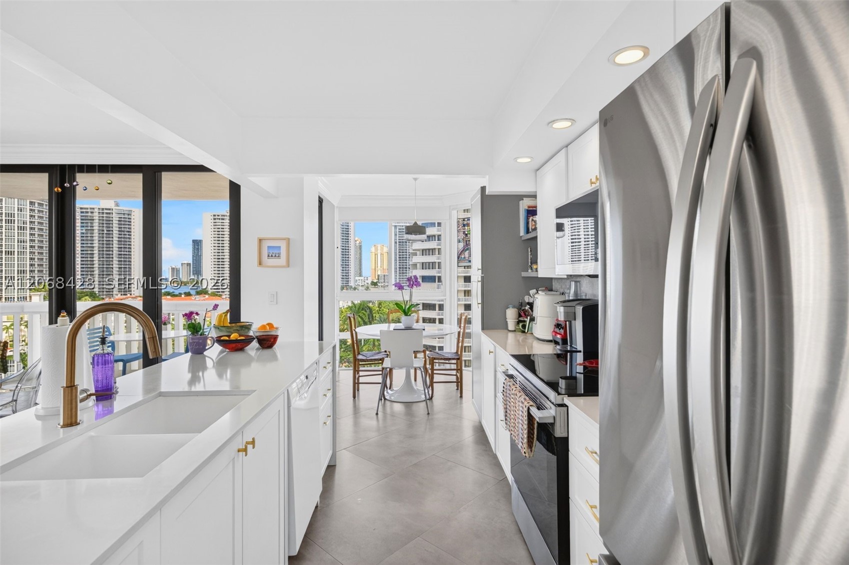1000 Island Blvd #1204, Aventura FL 33160