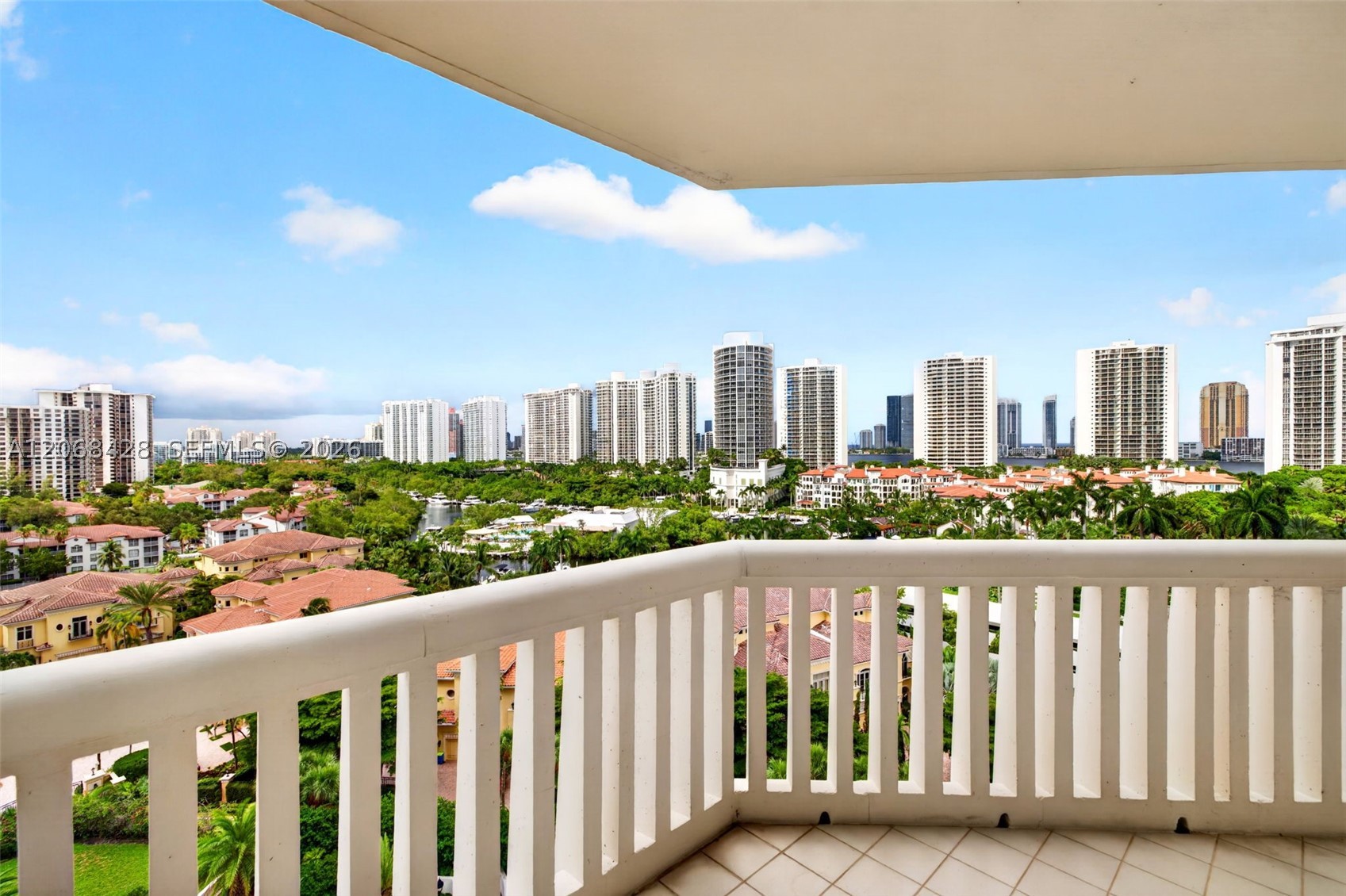 1000 Island Blvd #1204, Aventura FL 33160
