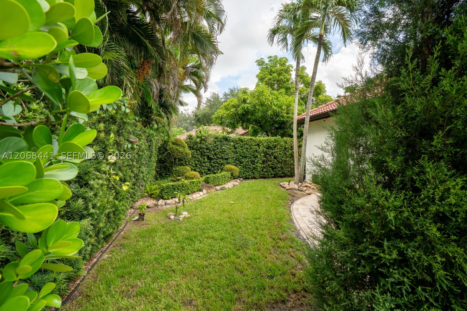 15600 NW 82nd Ct, Miami Lakes FL 33016