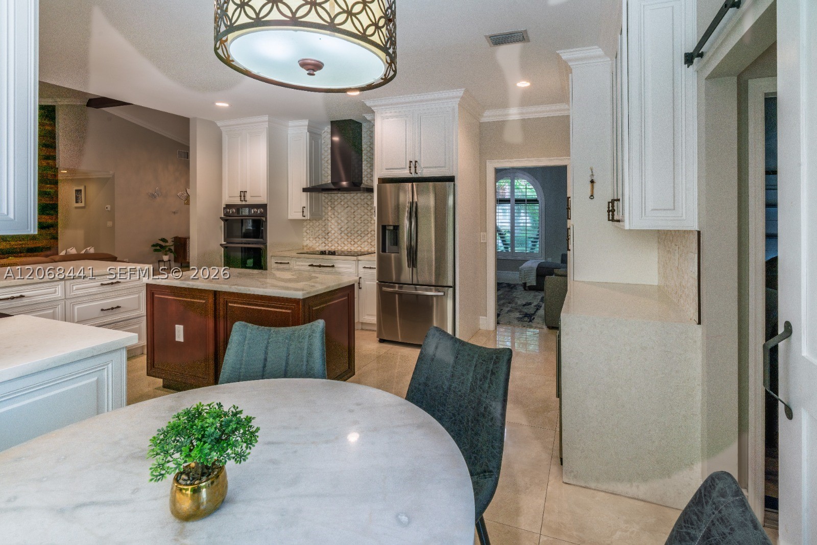 15600 NW 82nd Ct, Miami Lakes FL 33016
