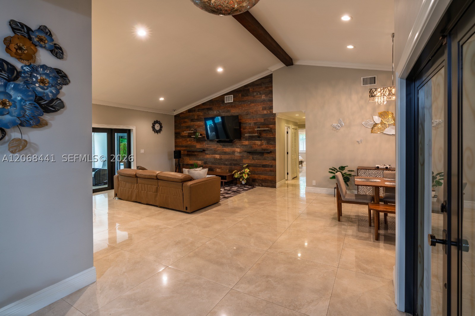 15600 NW 82nd Ct, Miami Lakes FL 33016