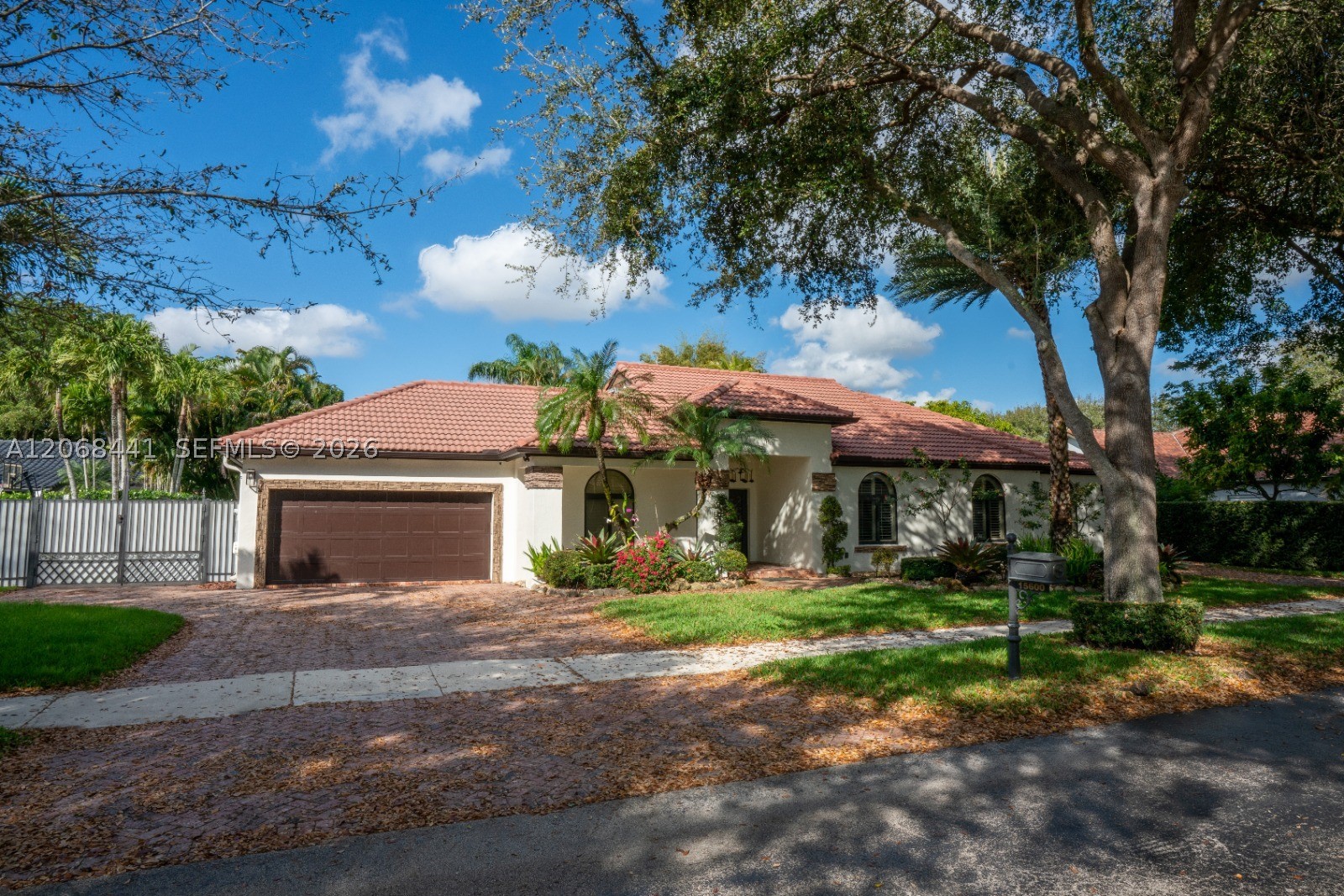 15600 NW 82nd Ct, Miami Lakes FL 33016