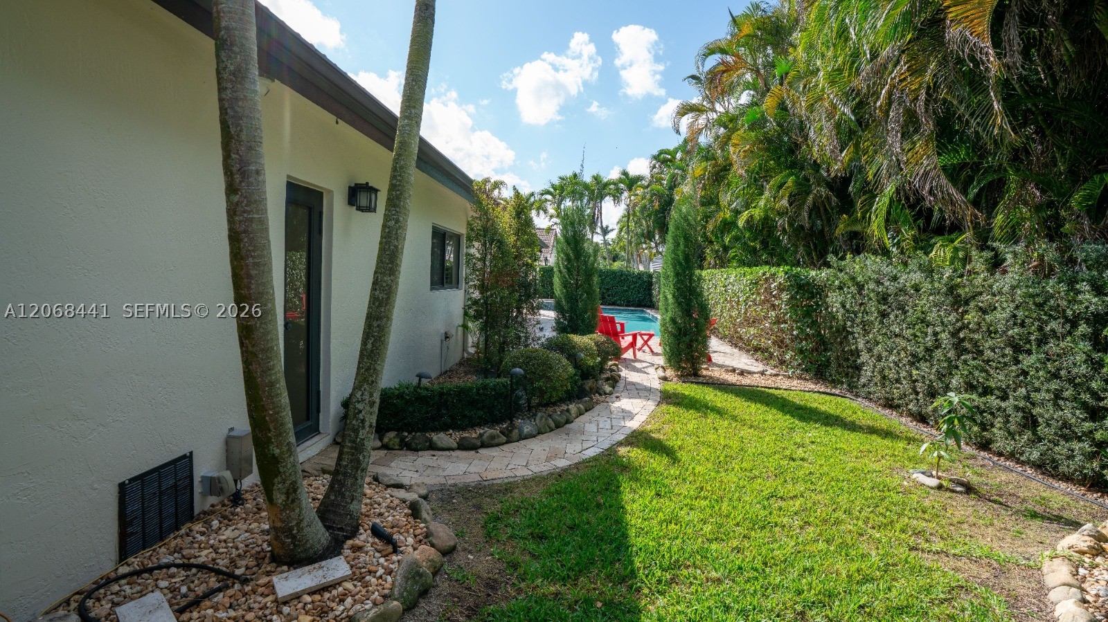 15600 NW 82nd Ct, Miami Lakes FL 33016