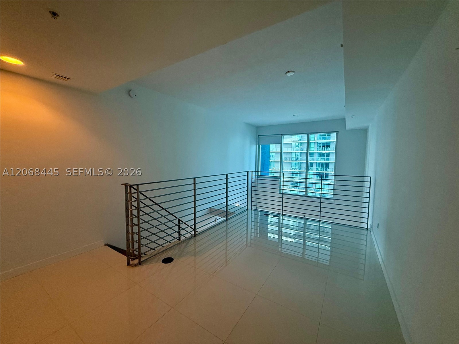 60 SW 13th St #1618, Miami FL 33130