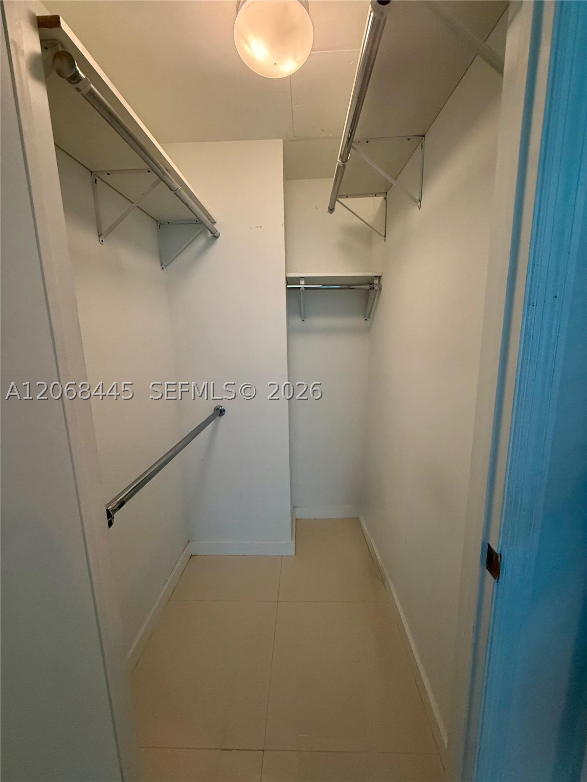 60 SW 13th St #1618, Miami FL 33130