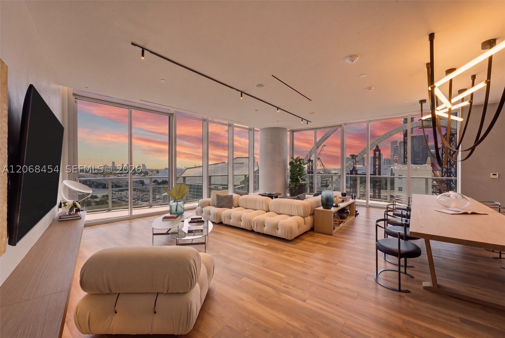 1400 Biscayne Blvd. #3004, Miami FL 33132