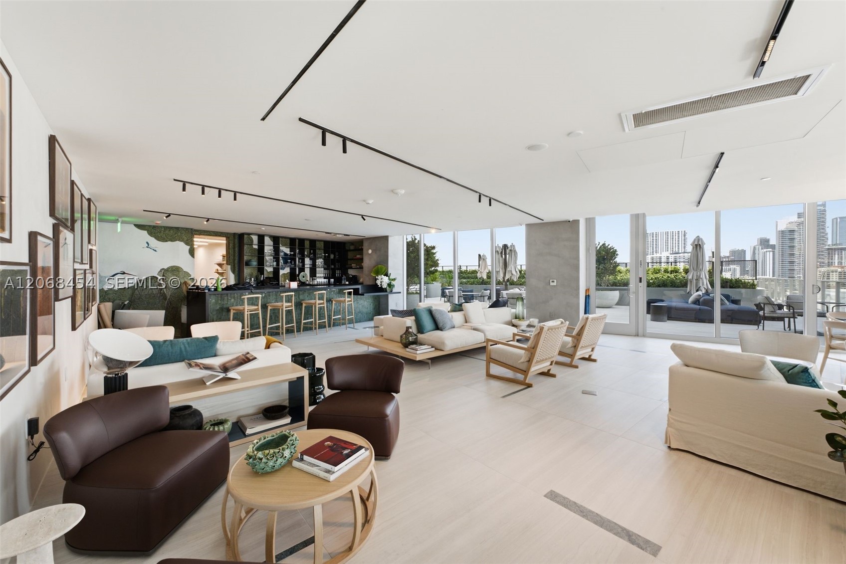 1400 Biscayne Blvd. #3004, Miami FL 33132