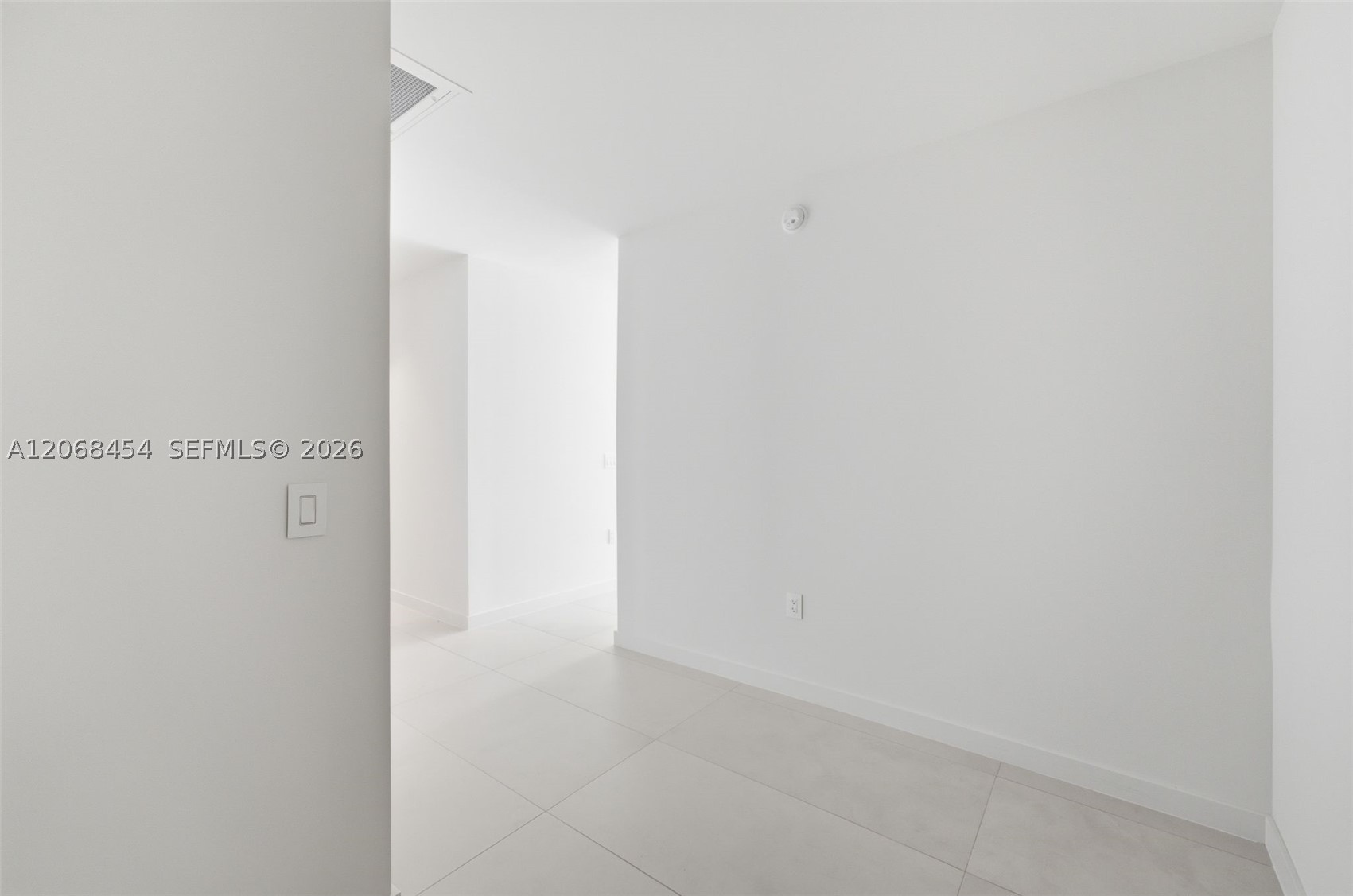 1400 Biscayne Blvd. #3004, Miami FL 33132
