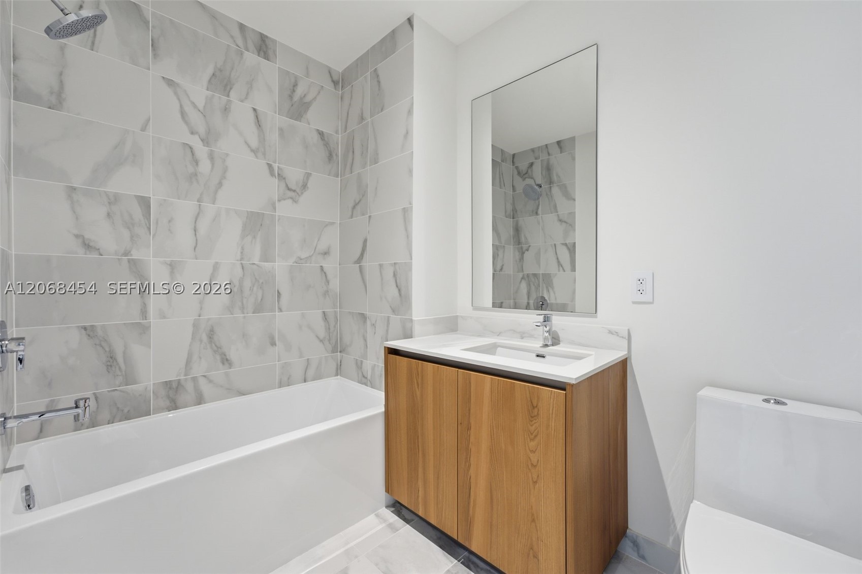 1400 Biscayne Blvd. #3004, Miami FL 33132