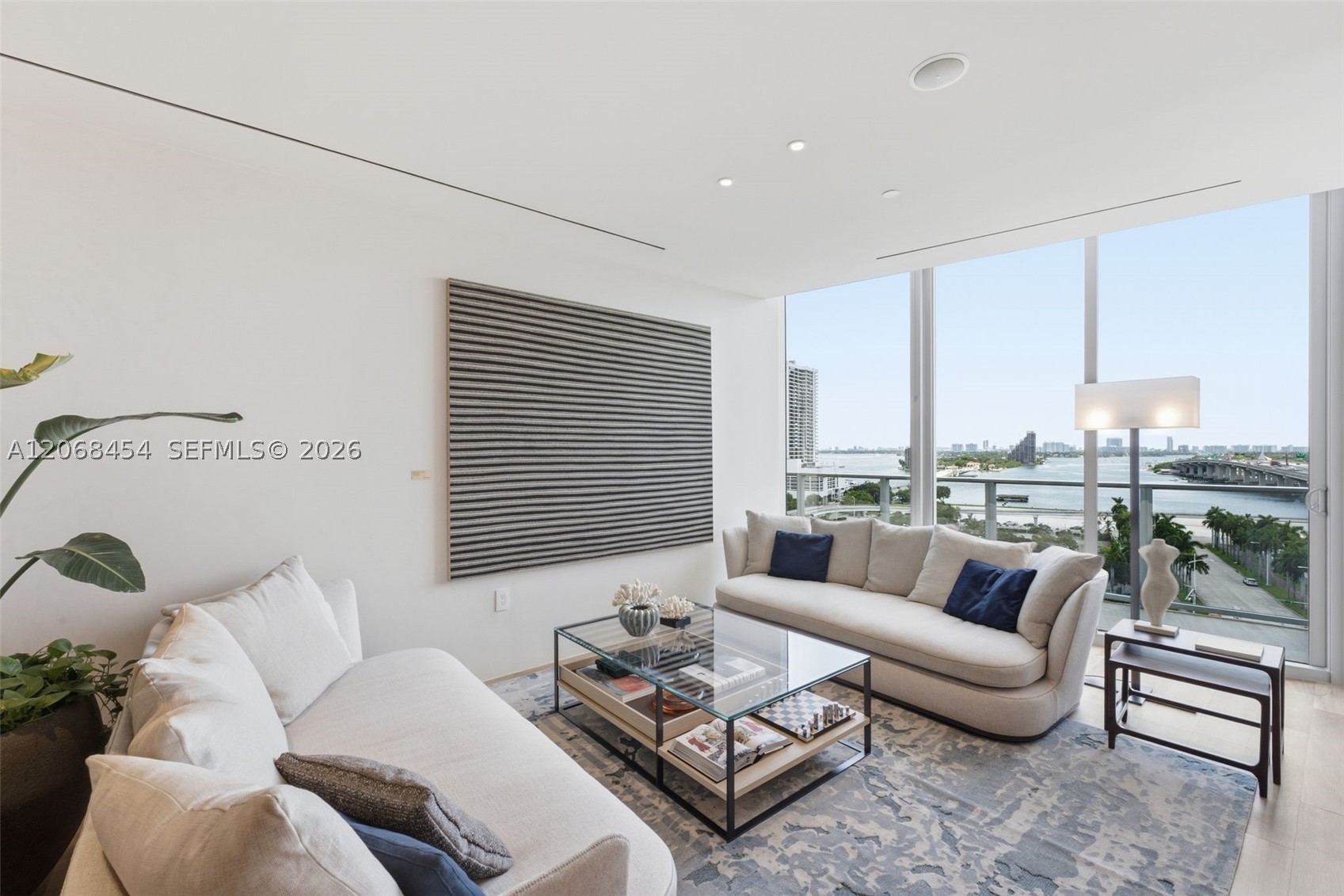 1400 Biscayne Blvd. #3004, Miami FL 33132