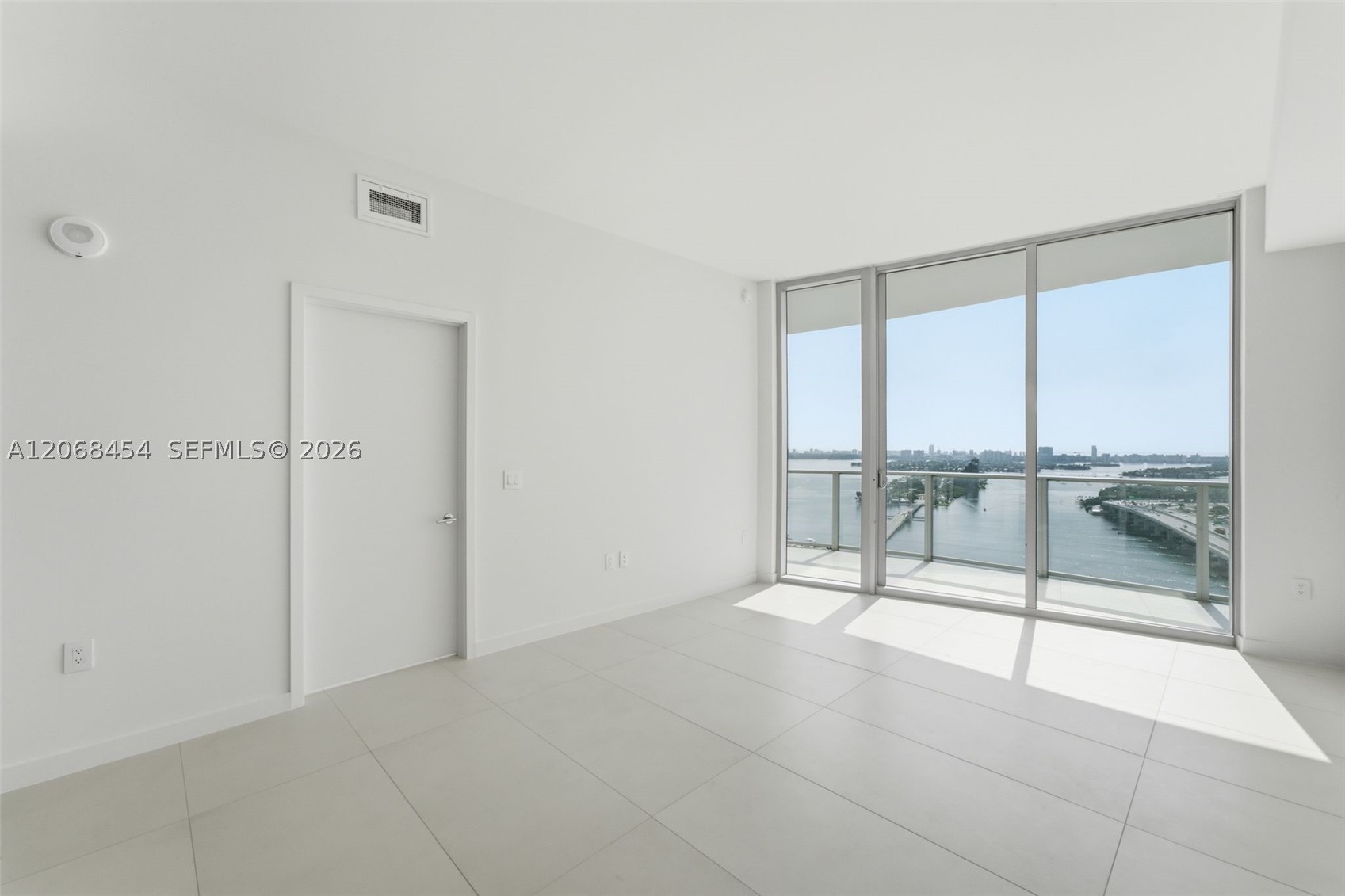 1400 Biscayne Blvd. #3004, Miami FL 33132