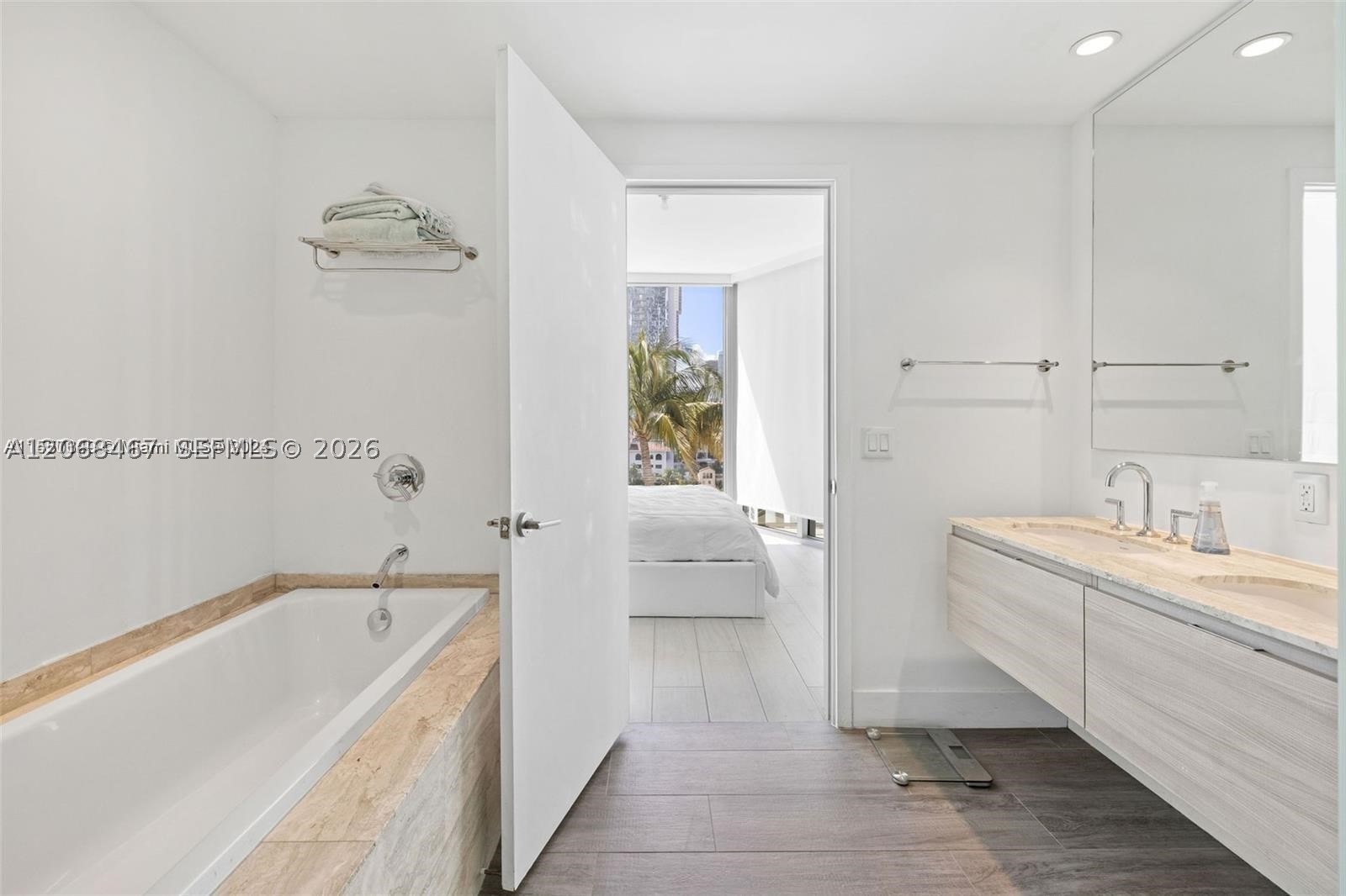 2900 NE 7th Ave #809, Miami FL 33137