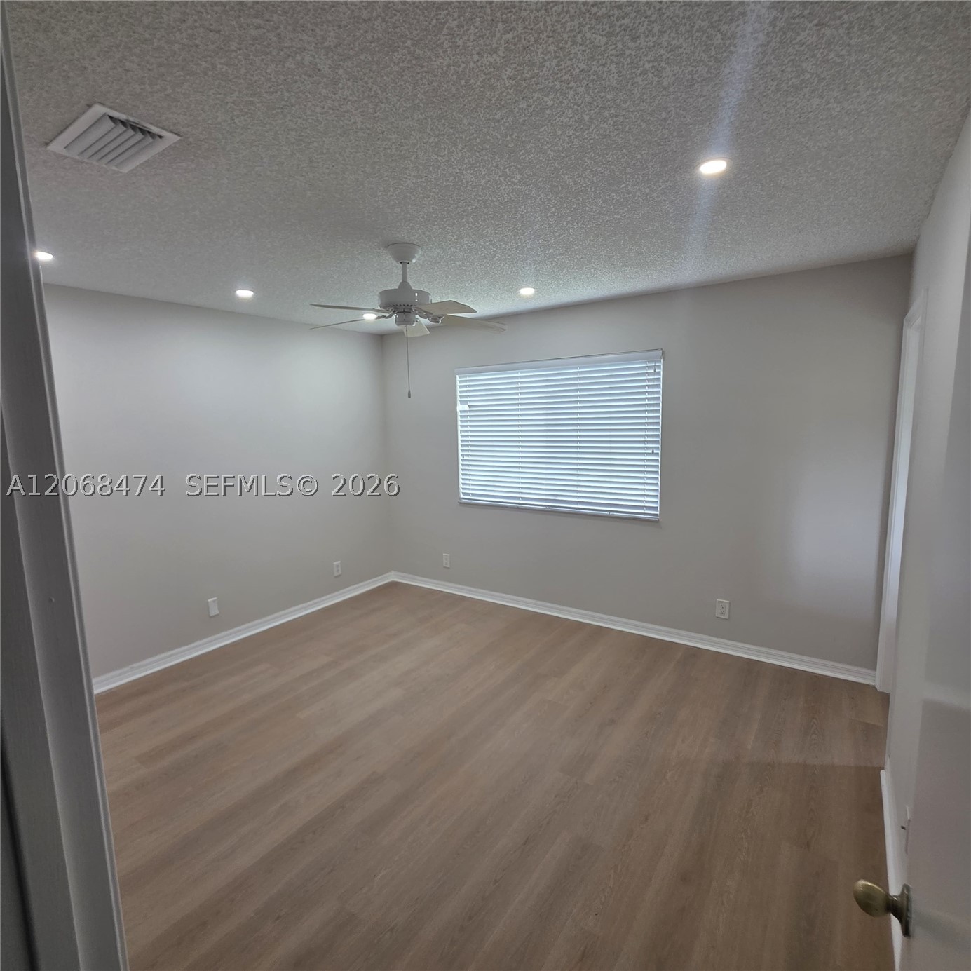 4730 Lago Vista Dr, Coconut Creek FL 33073